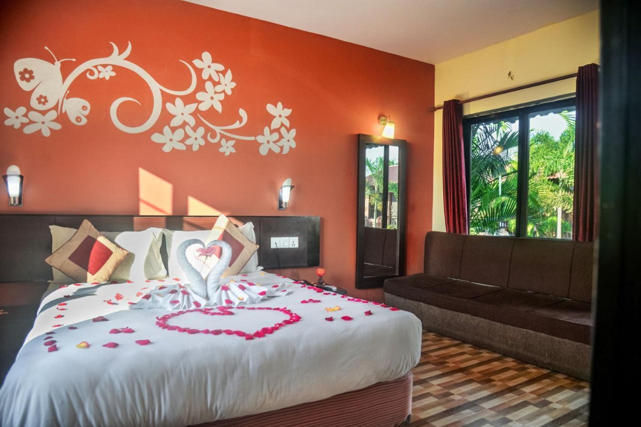 Hotel Vision Safari Pvt Ltd Sauraha Zewnętrze zdjęcie